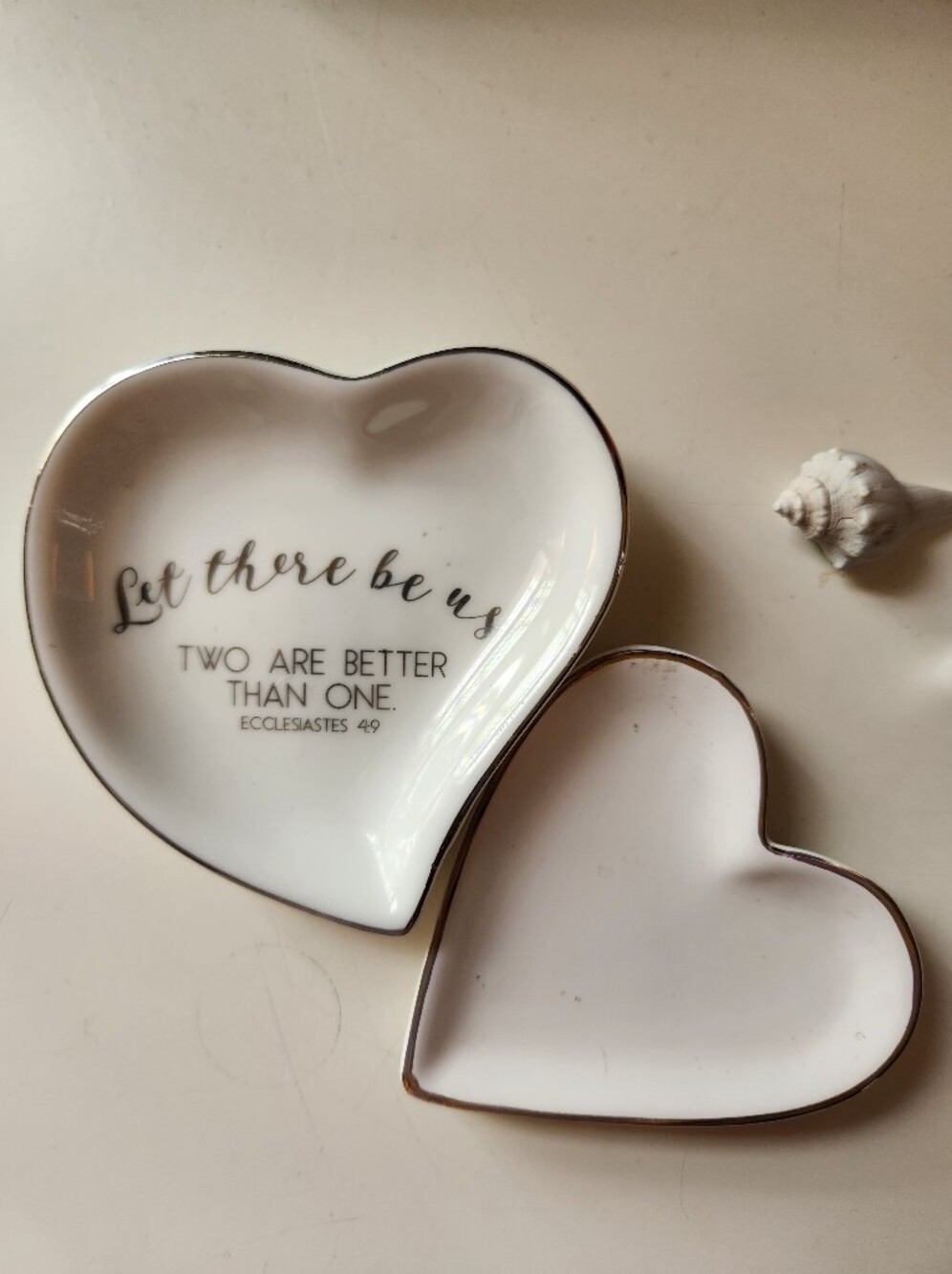 Heart Shaped Decorative Trinket Dishes - White with Gold Rim